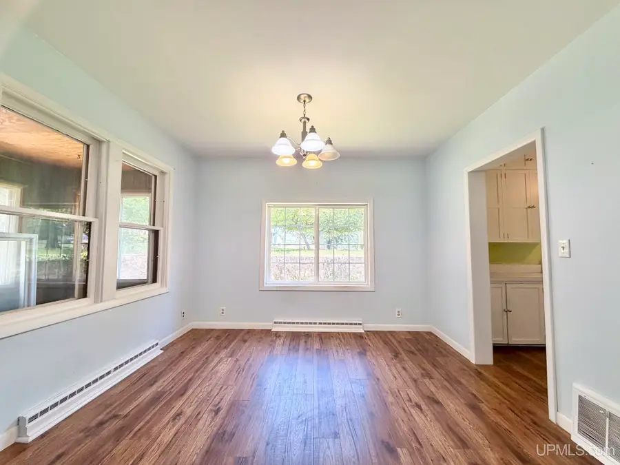 829 Edsel, Kingsford, MI 49802 - #3