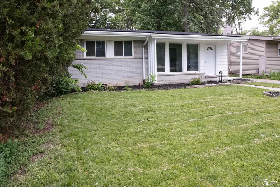 19278 Berg, Detroit, MI 48219 - #2