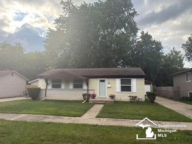 626 John Rolfe, Monroe, MI 48162 - #1