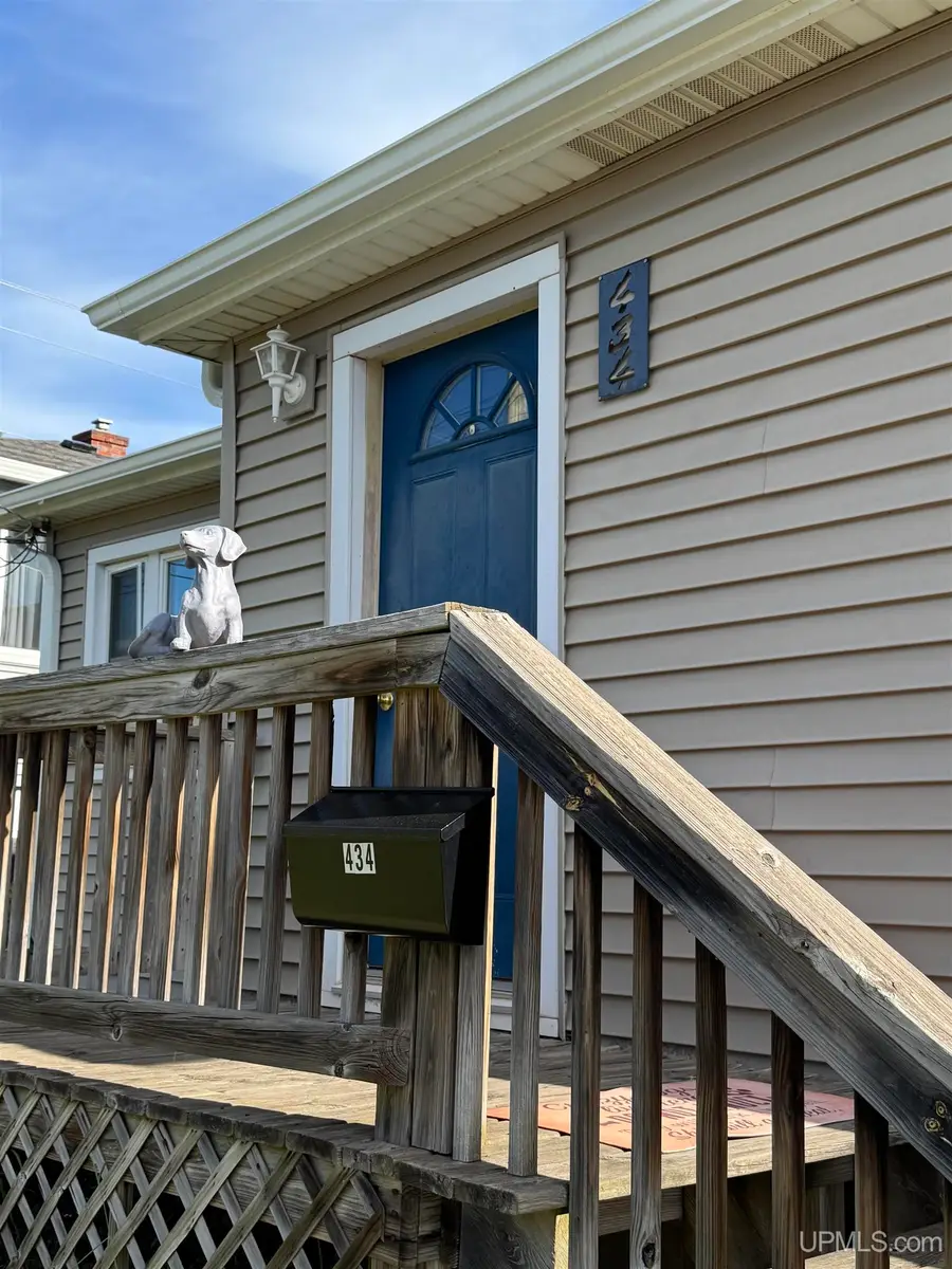 434 Craig, Marquette, MI 49855 - #2