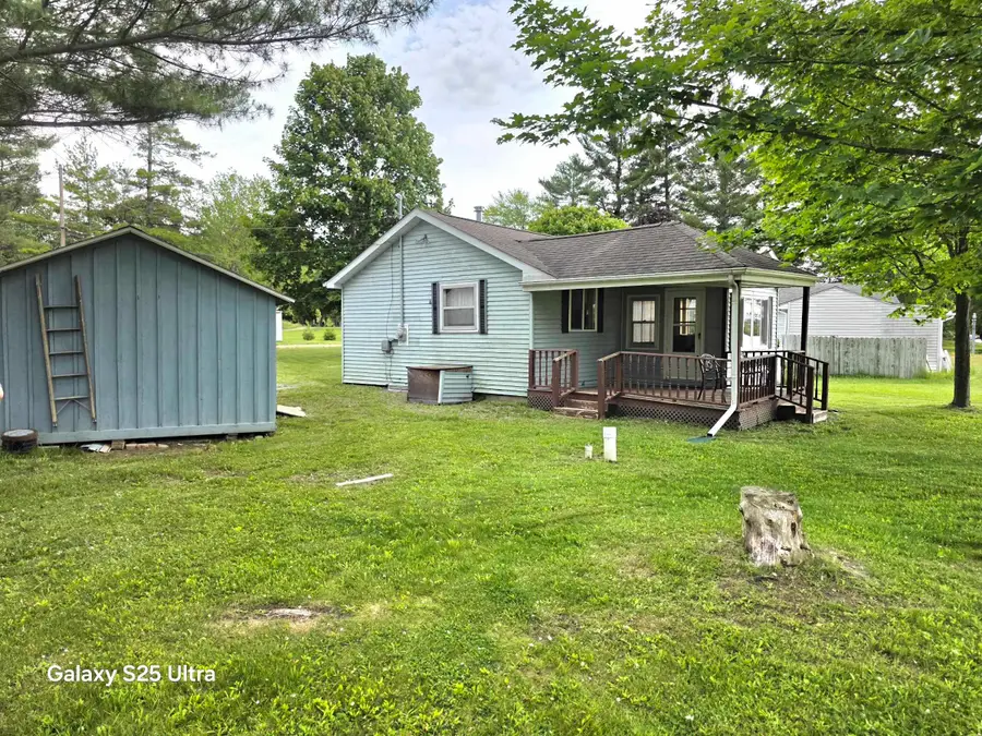 101 Riverside, Beaverton, MI 48612 - #2