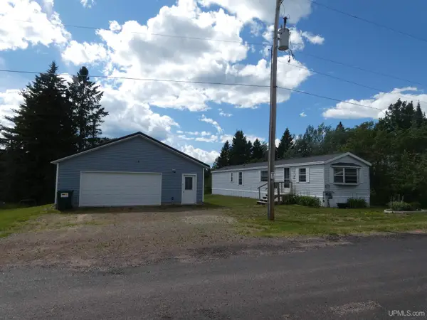 110 N Willow, Ewen, MI 49925
