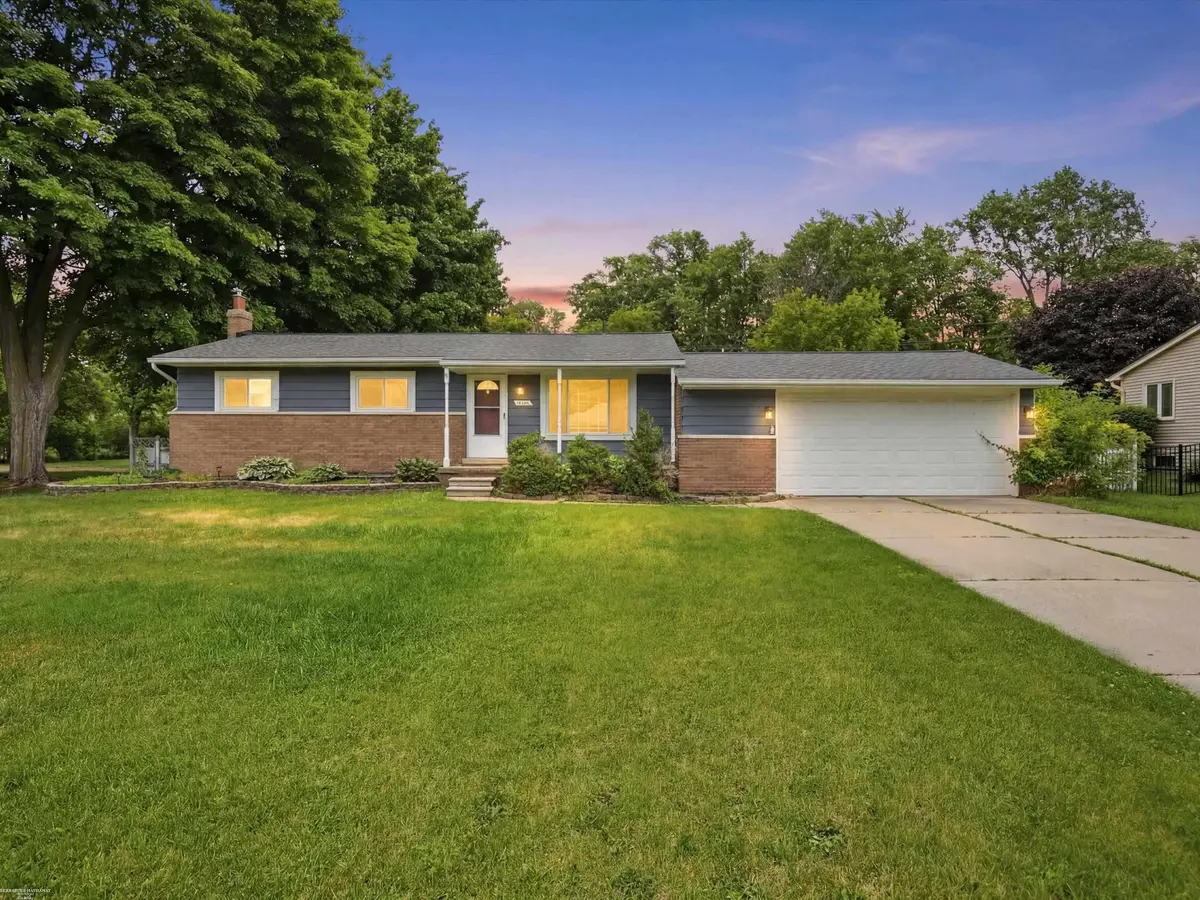 38450 Elmite, Harrison Township, MI 48045 - #1