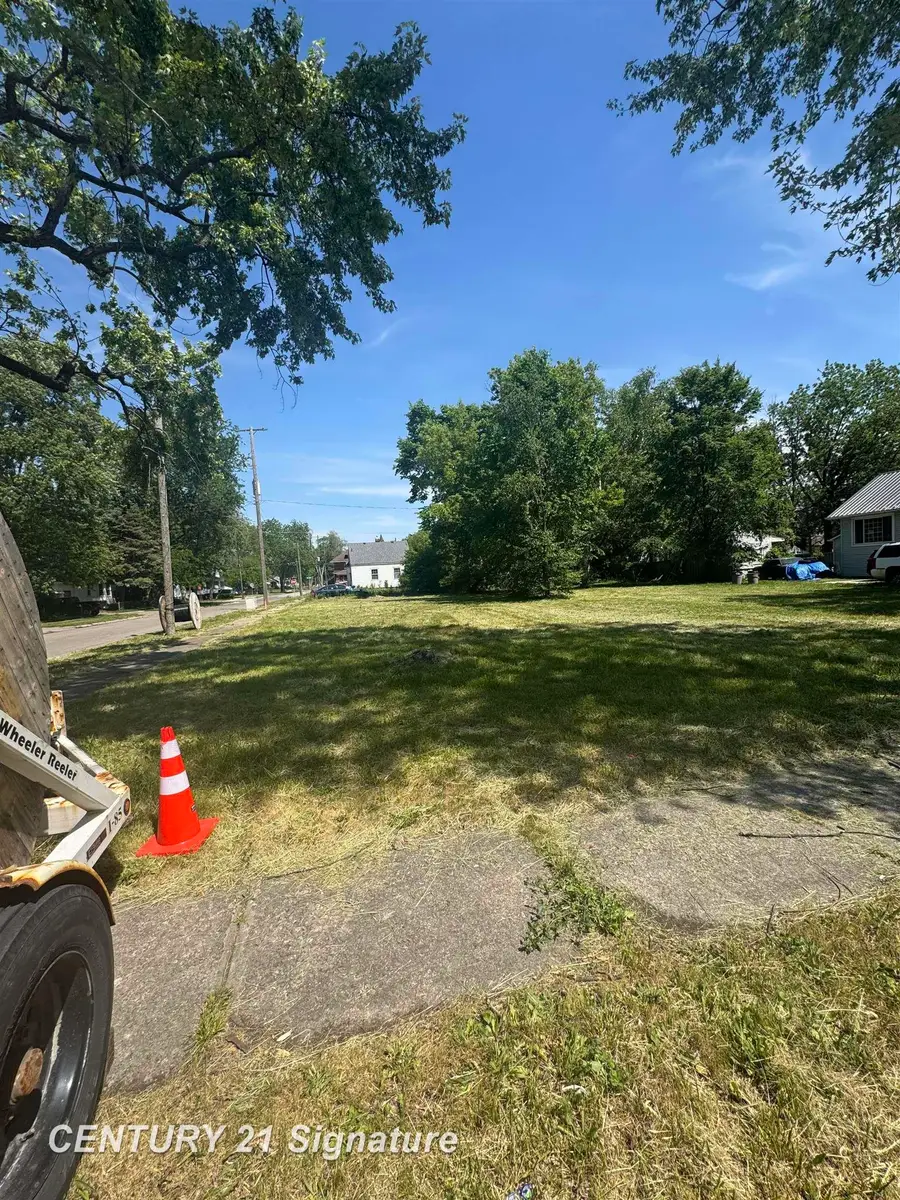 2458 N Oakley, Saginaw, MI 48602 - #2