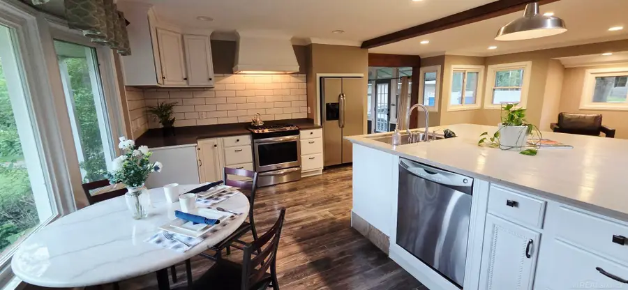 4579 Lakeshore, Fort Gratiot, MI 48059 - #3