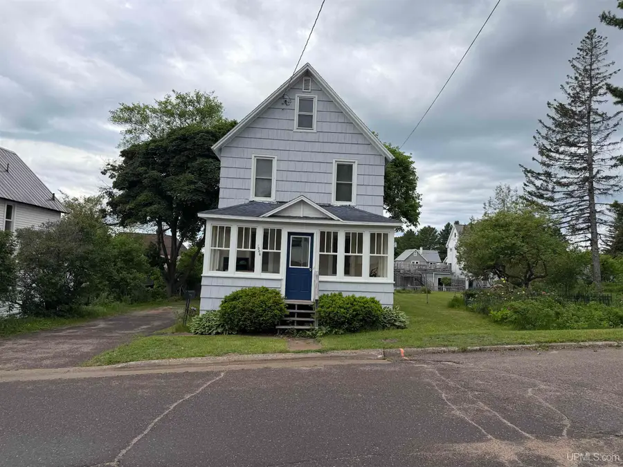 1006 2nd, Hancock, MI 49930 - #3