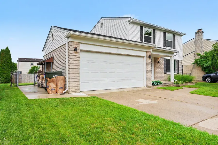 12762 Windsor, Sterling Heights, MI 48313 - #2