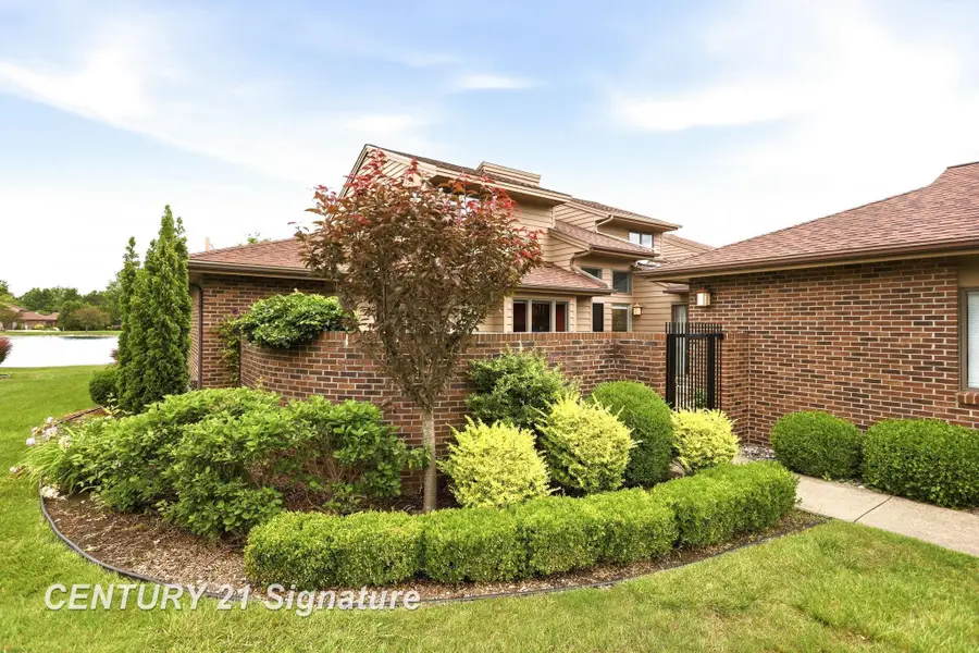 2715 Inverness, Bay City, MI 48706 - #3