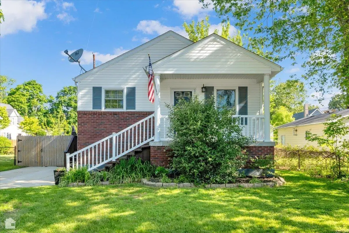 1303 Russel, Port Huron, MI 48060 - #1