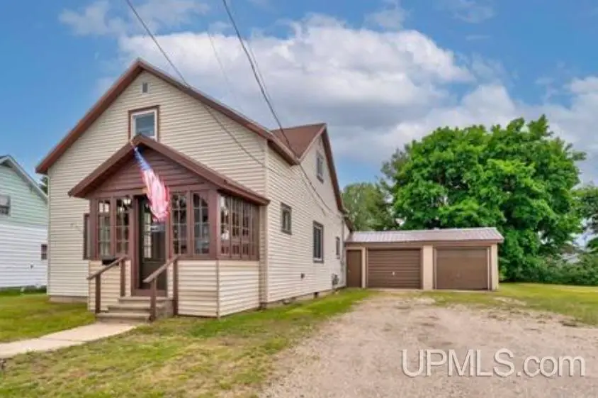 137 N Second, Manistique, MI 49854 - #1