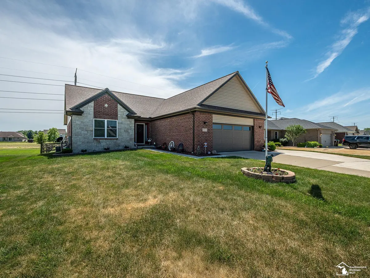 5019 Skylark, Monroe, MI 48161 - #1