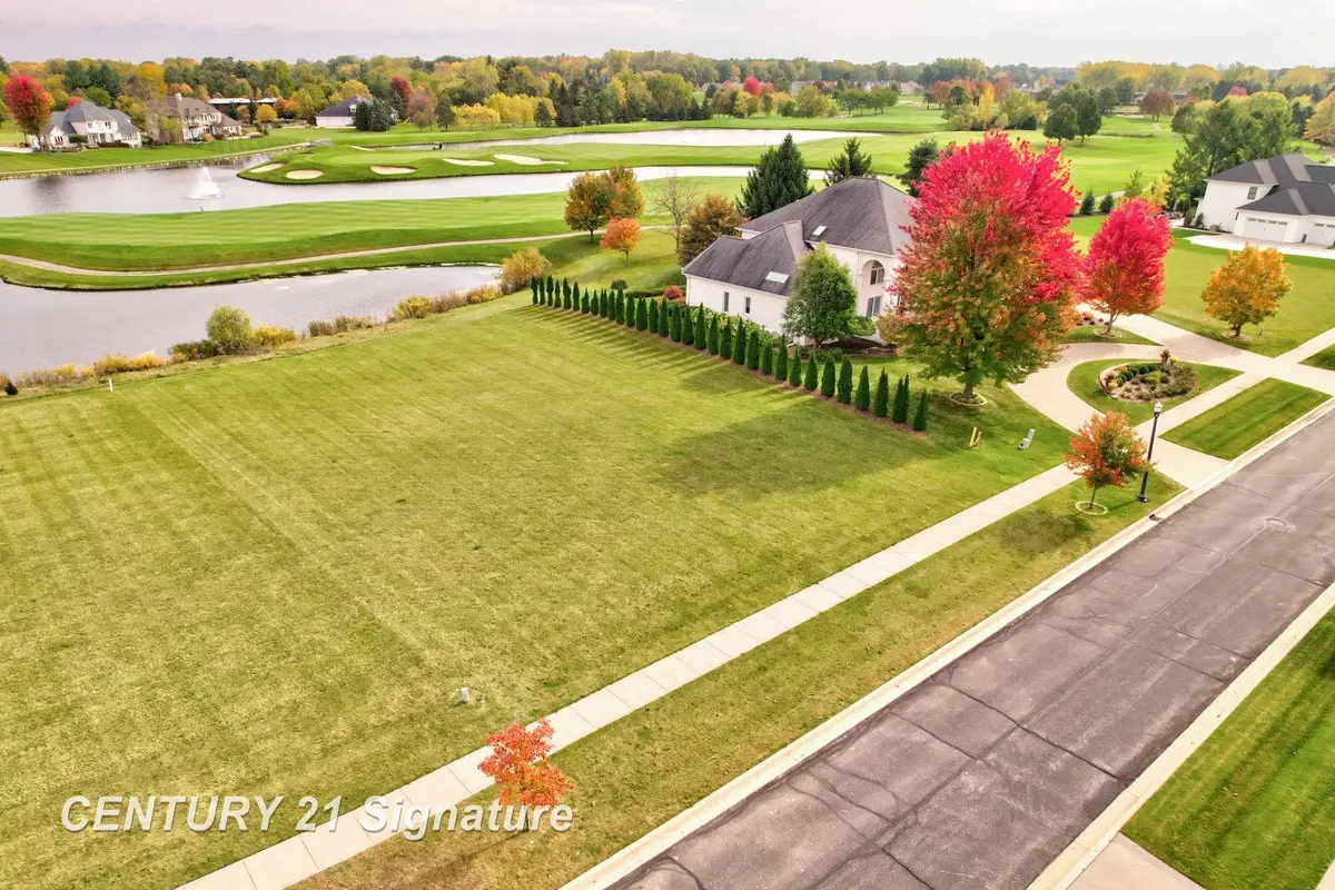 33 W Grove, Freeland, MI 48623 - #1