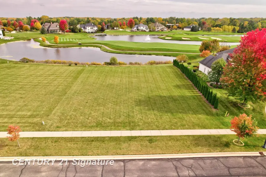 33 W Grove, Freeland, MI 48623 - #2
