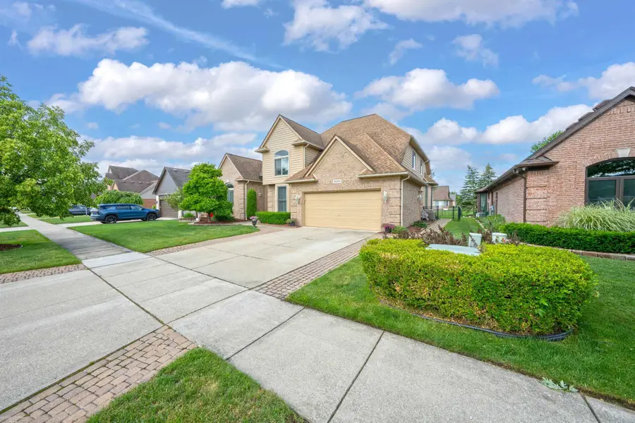 51251 Westwood, Macomb, MI 48042 - #2