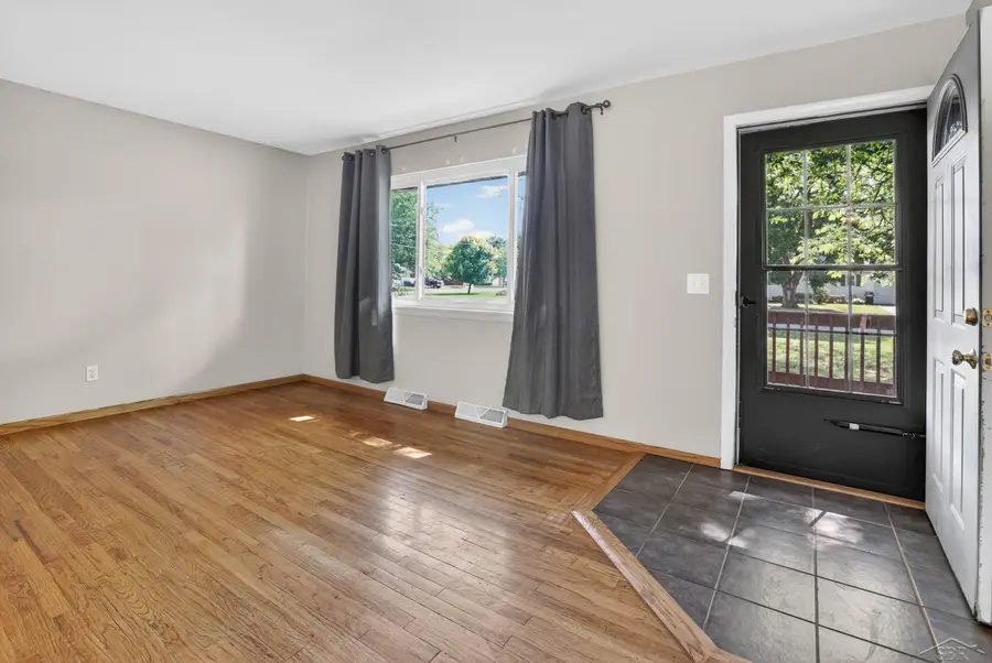 2835 Clayburn, Saginaw, MI 48603 - #2