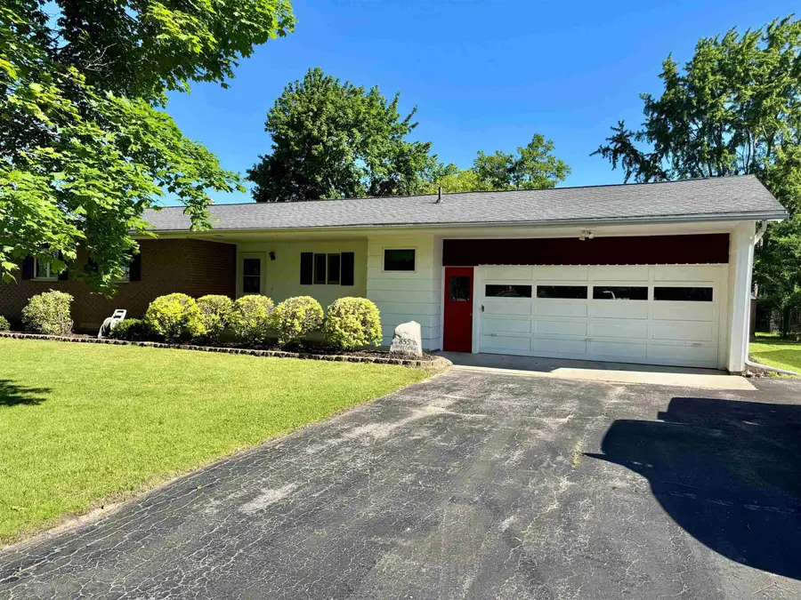 835 Wheelock, Freeland, MI 48623 - #2