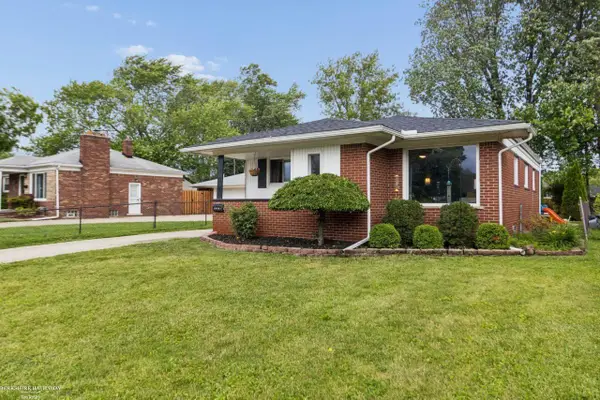 22731 Visnaw, Saint Clair Shores, MI 48081