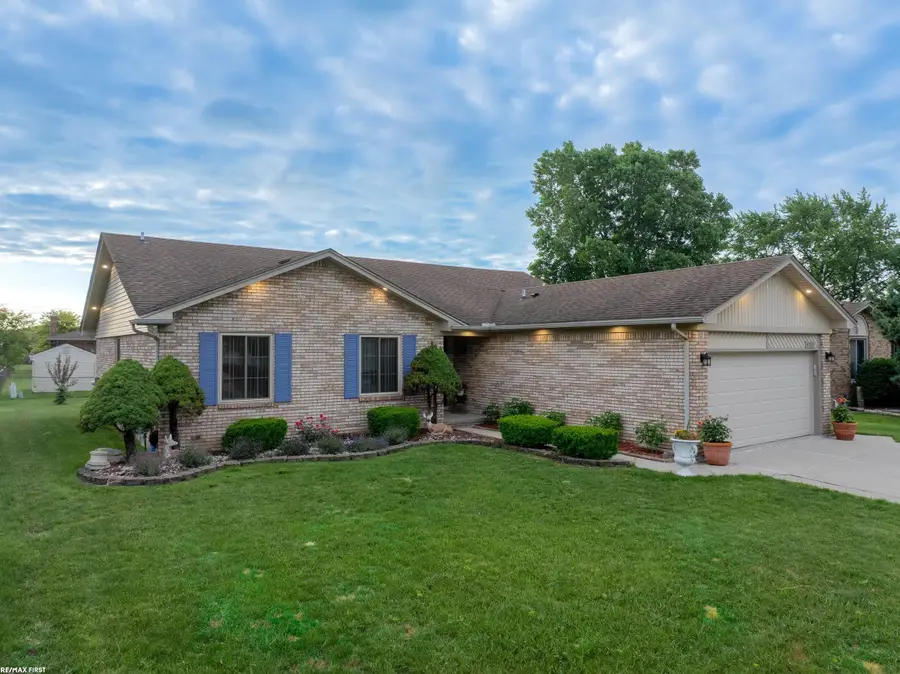 47584 Mount Vesuvius, Macomb, MI 48044 - #2