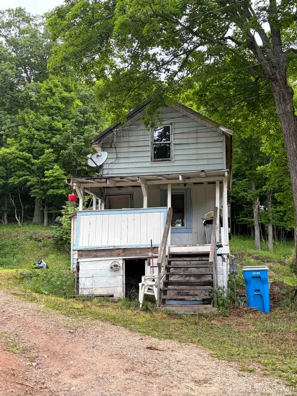 6365 County Road Pb, Ishpeming, MI 49849