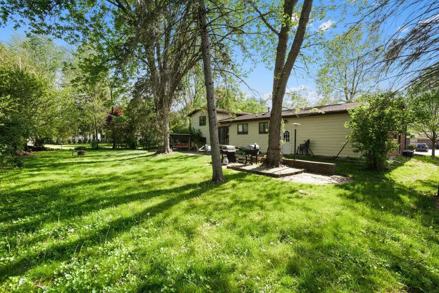 4404 Robinhood Terrace, Midland, MI 48642 - #2