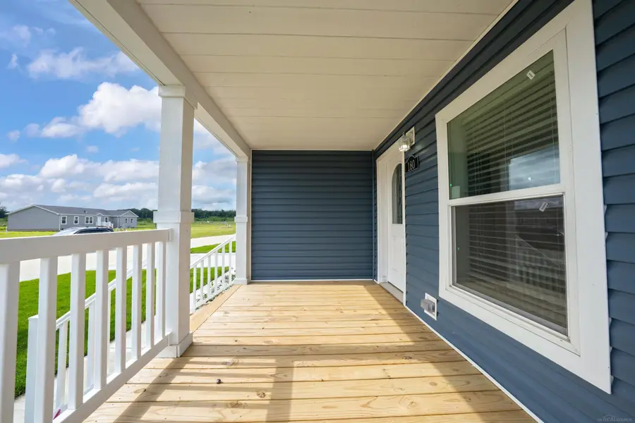180 Riviera, Lapeer, MI 48446 - #2