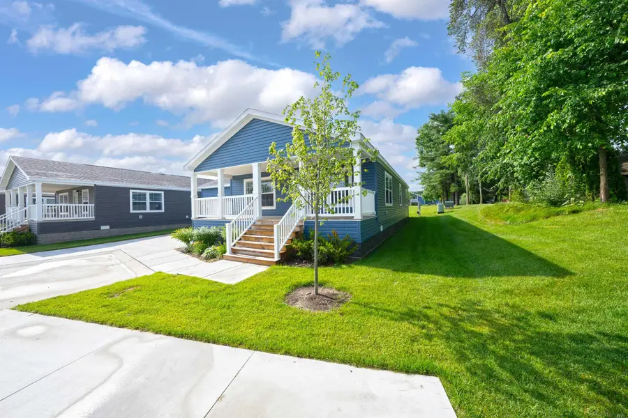 2756 Naples, Lapeer, MI 48446 - #3