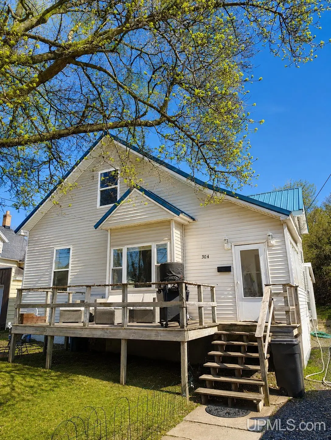 304 E Lincoln, Negaunee, MI 49866 - #1