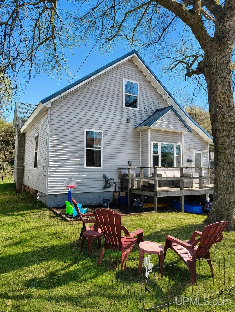 304 E Lincoln, Negaunee, MI 49866 - #2