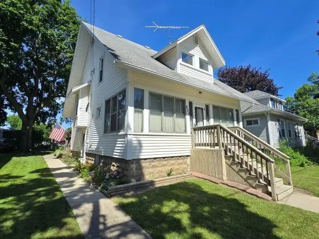 802 S Park, Owosso, MI 48867 - #2