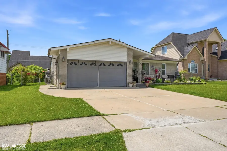 3824 Dawson, Warren, MI 48092 - #2