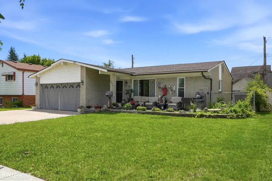 3824 Dawson, Warren, MI 48092 - #3