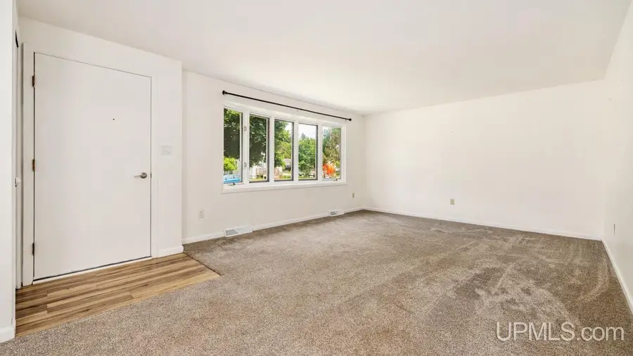 809 W Hughitt, Iron Mountain, MI 49801 - #2