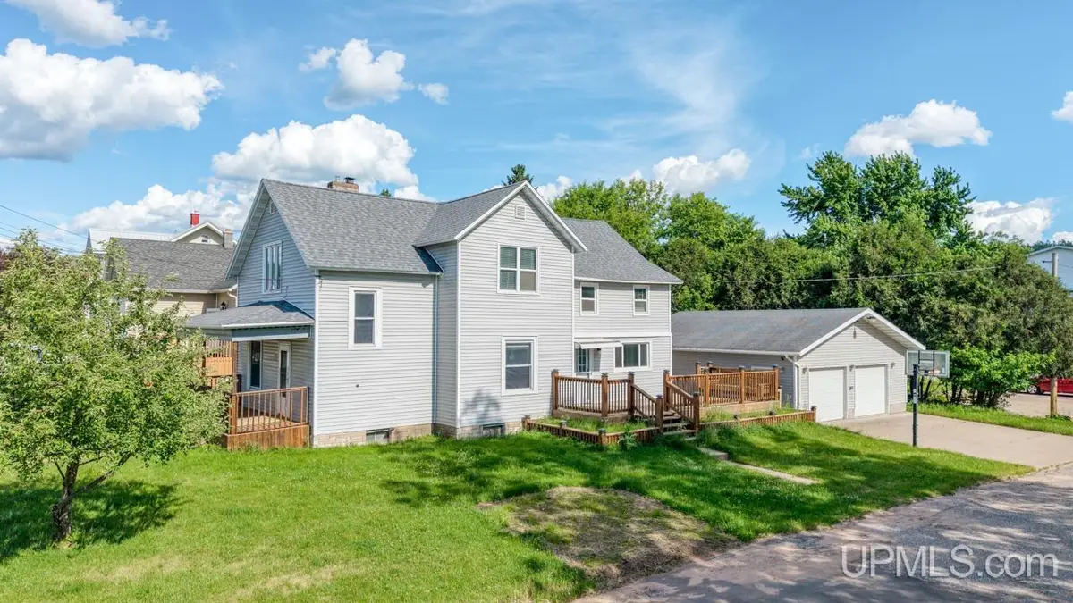 601 E Margaret, Iron Mountain, MI 49801 - #1
