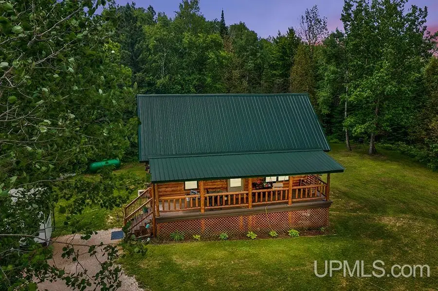 W5649 W Third, Hermansville, MI 49847 - #2