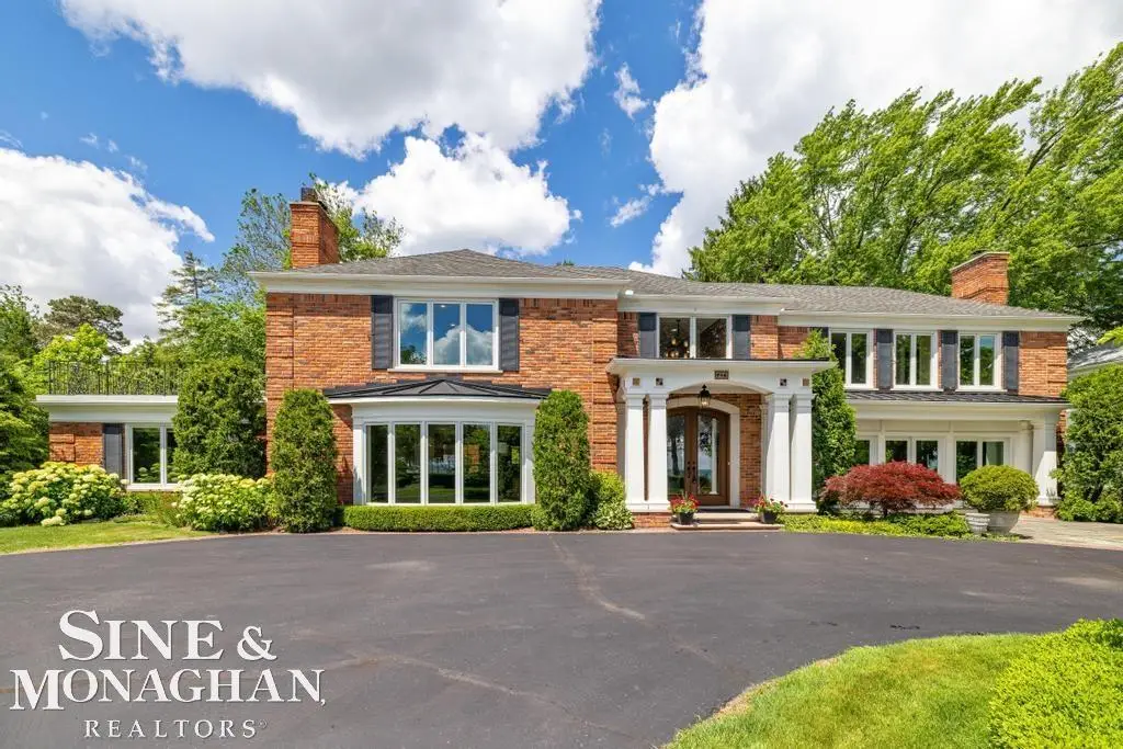 529 Lake Shore, Grosse Pointe Shores, MI 48236 - #1