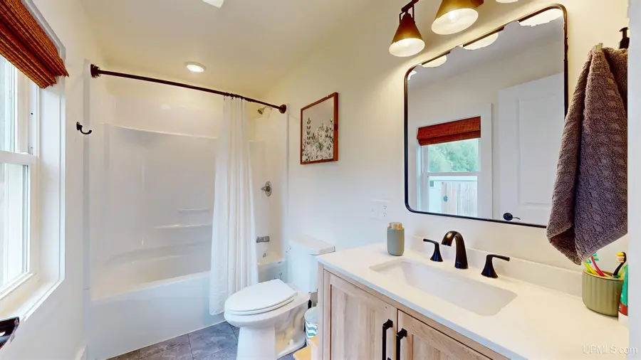 42731 Wilson Memorial, Chassell, MI 49916 - #3