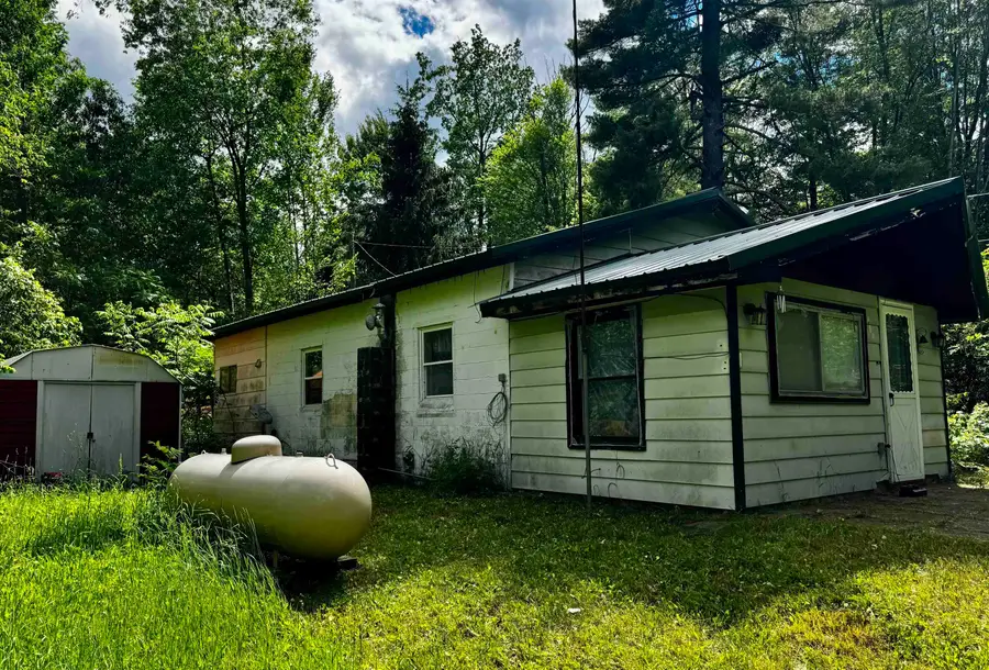 382 Shappell, Harrison, MI 48625 - #2