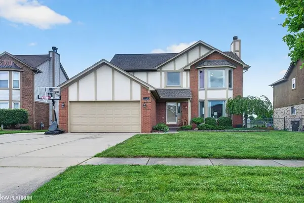 53103 W Ridge, Chesterfield Twp, MI 48051