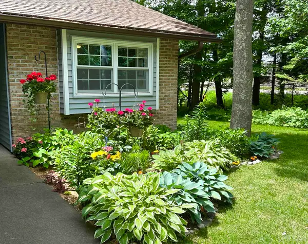 101 Forest Ridge, Marquette, MI 49855