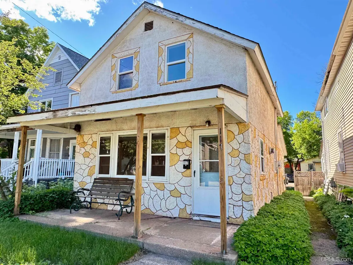 117 E Peck, Negaunee, MI 49866 - #1