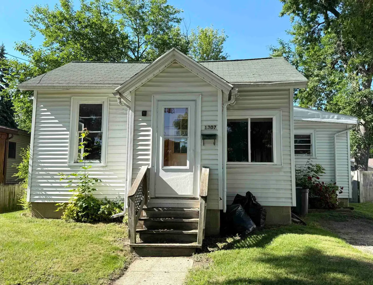 1307 Dunbar, Essexville, MI 48732 - #1