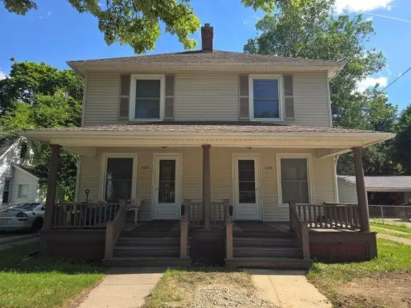 426 E Williams, Owosso, MI 48867