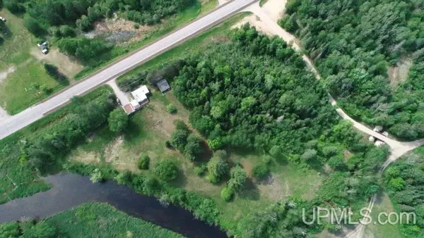 9910 M-123, Newberry, MI 49868