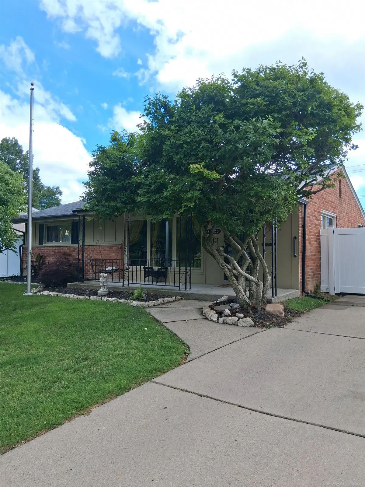 30230 Rosebriar, Saint Clair Shores, MI 48082 - #1