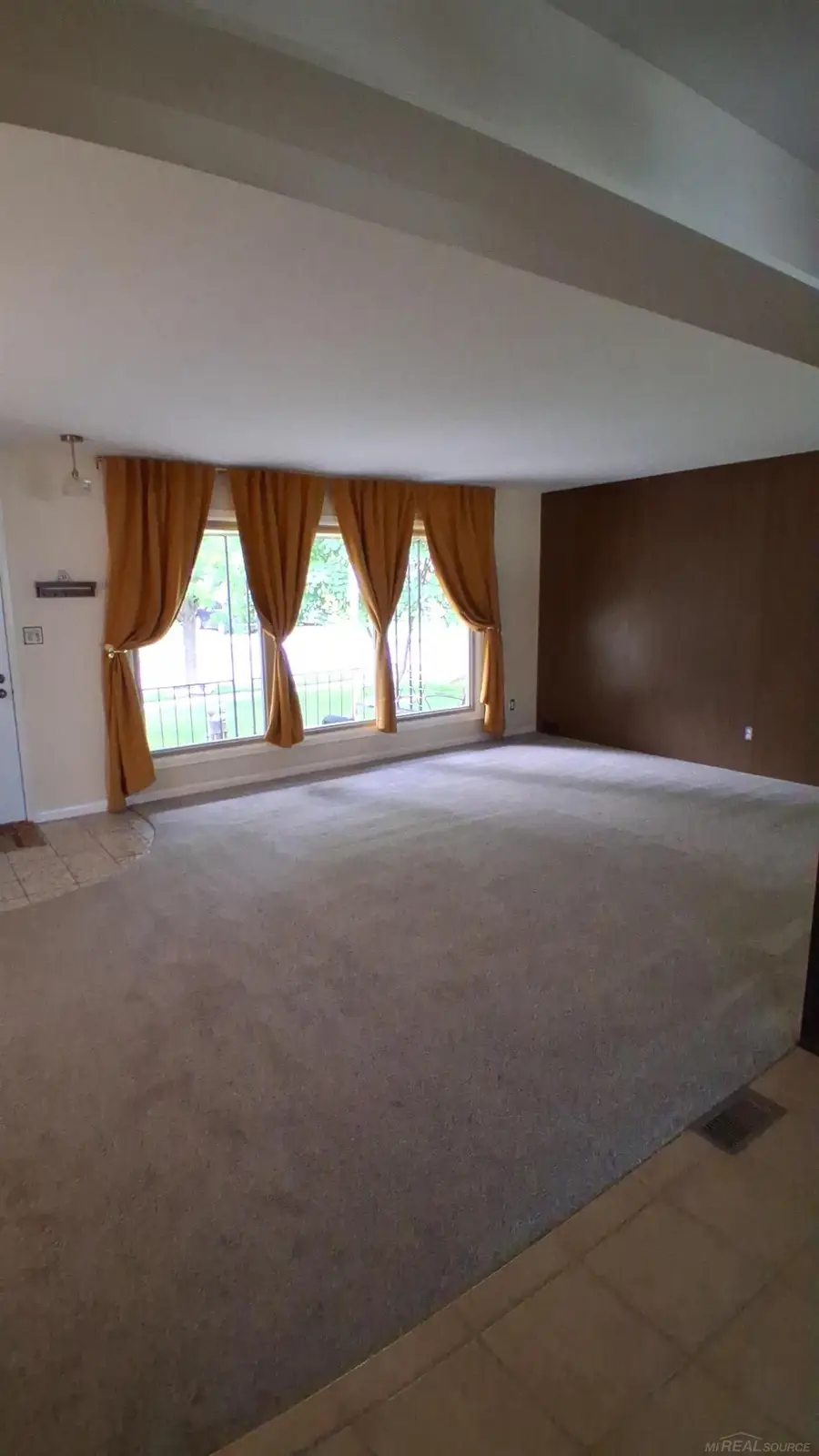 30230 Rosebriar, Saint Clair Shores, MI 48082 - #3