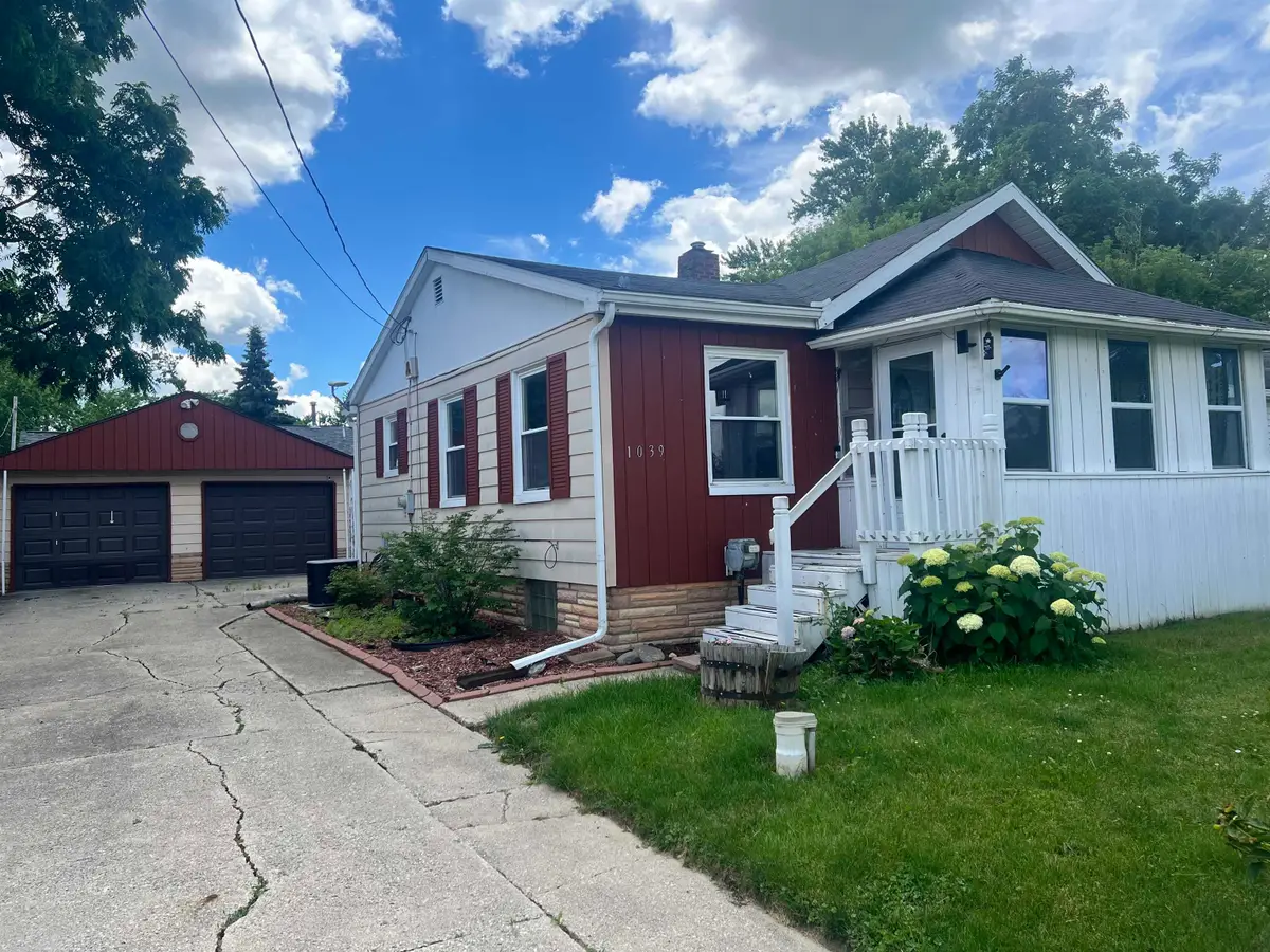 1039 W Whittemore, Flint, MI 48507 - #1