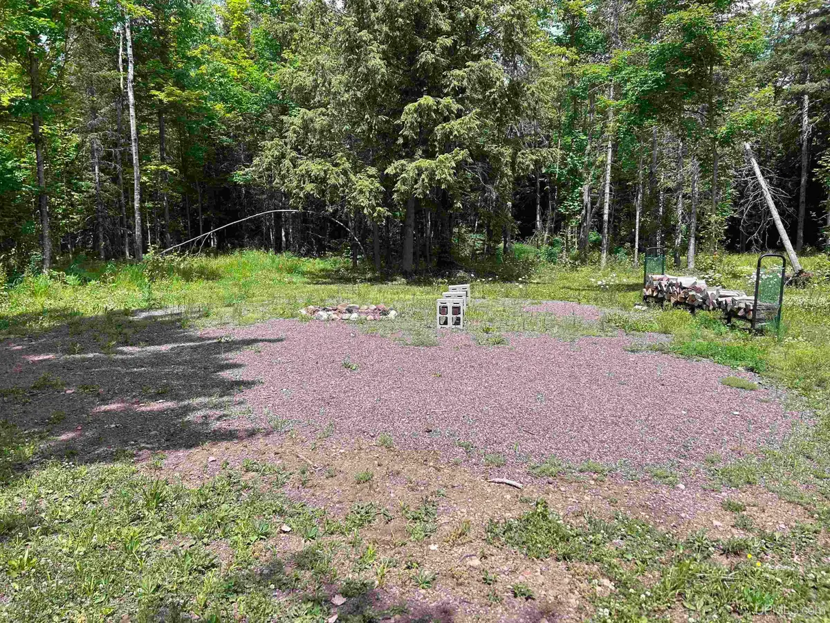 724 N County Rd 519, Wakefield, MI 49968 - #1