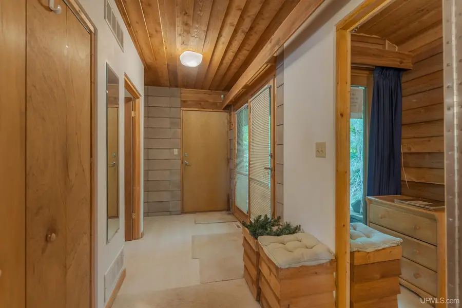 104 N Hagerman Lake, Iron River, MI 49935 - #2