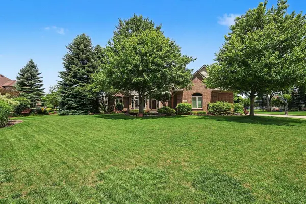 3189 Huntington, Washington, MI 48094