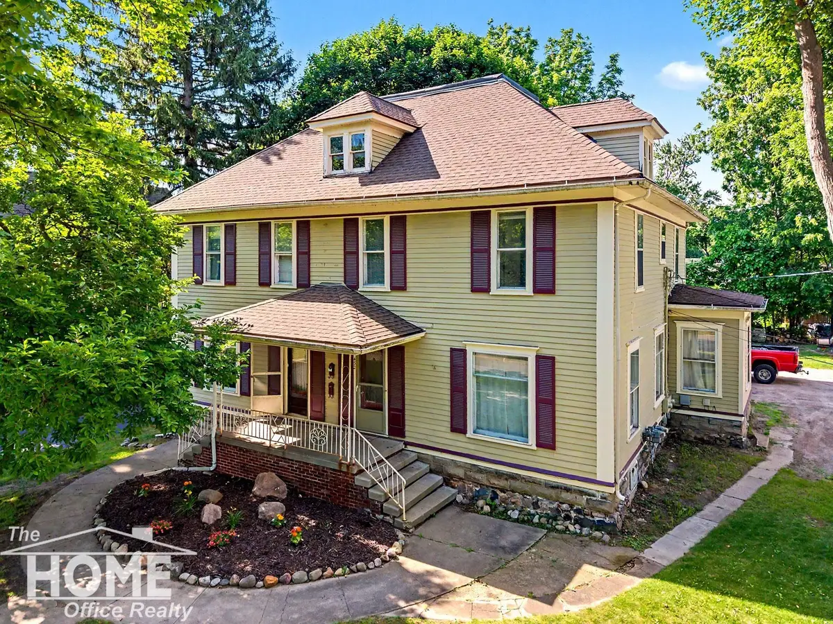 432-434 E Oliver, Owosso, MI 48867 - #1
